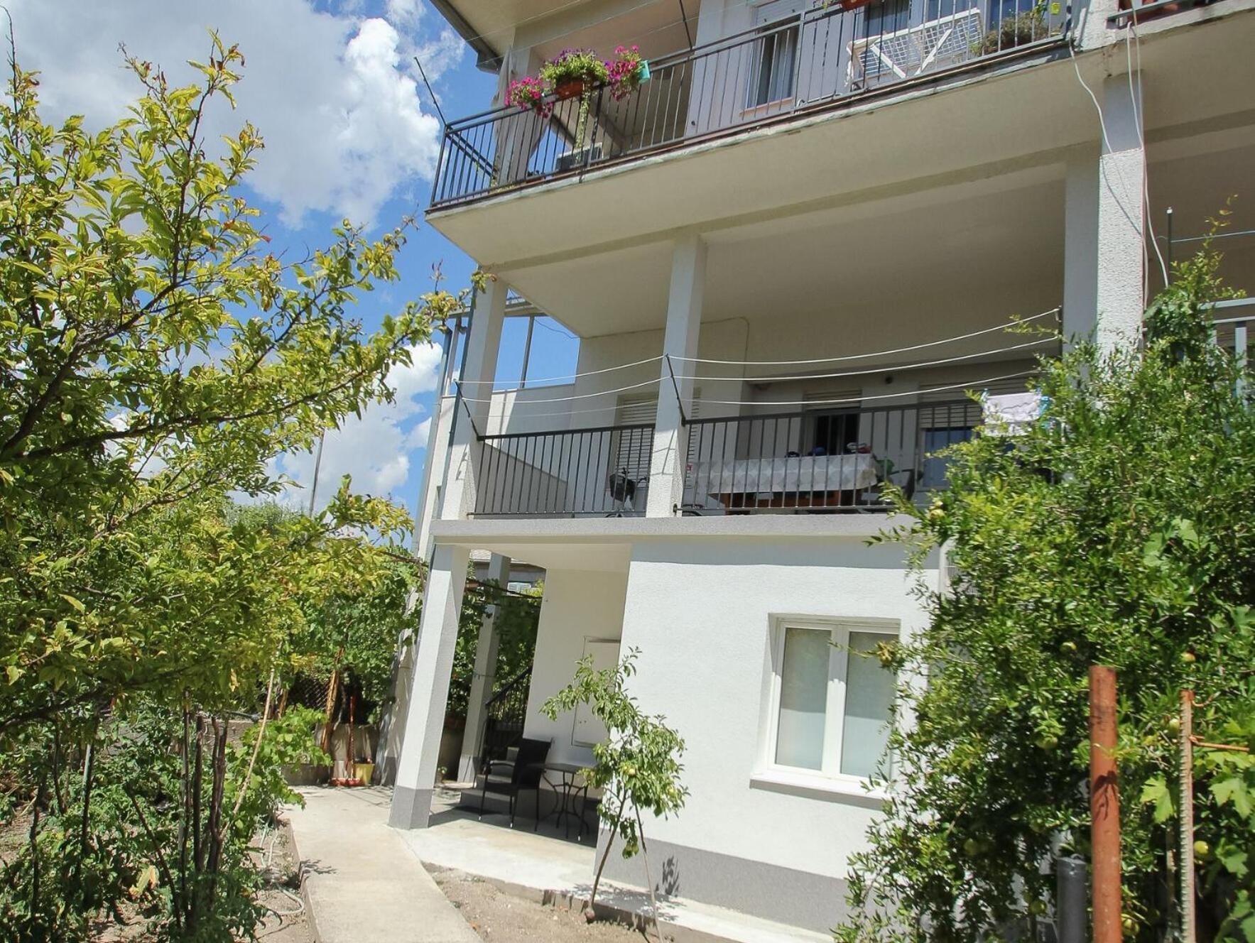 Apartment Jurica Каштела Экстерьер фото